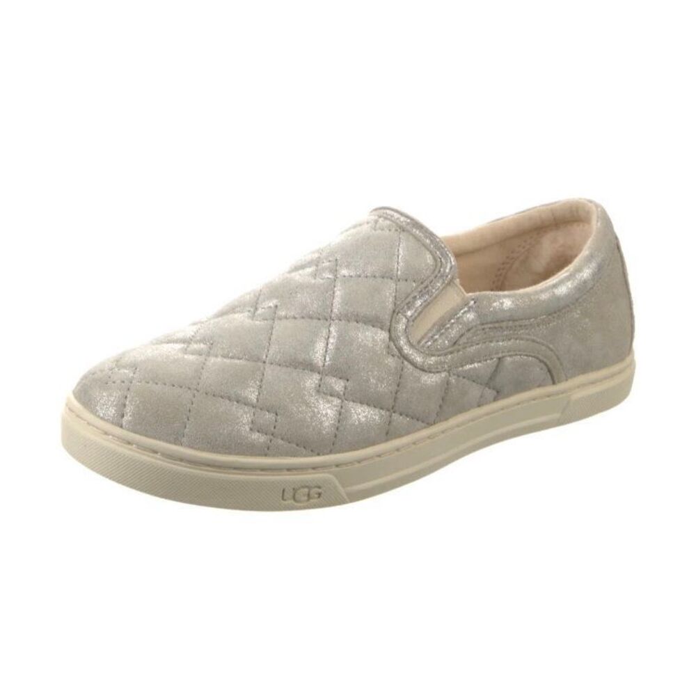 UGG Women's Fierce Deco Quilt Stardust fashion sneakers silver suede Sz 8